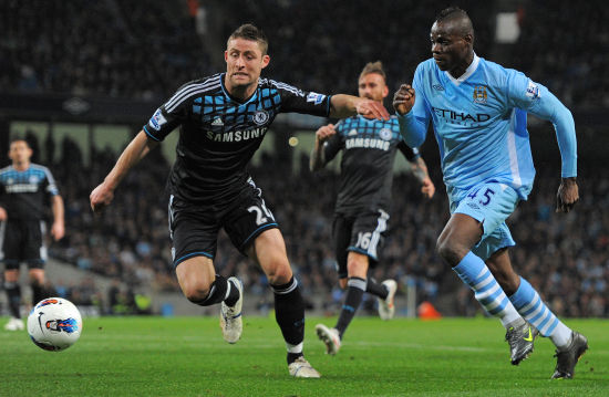 及密切追踪 及密切追踪